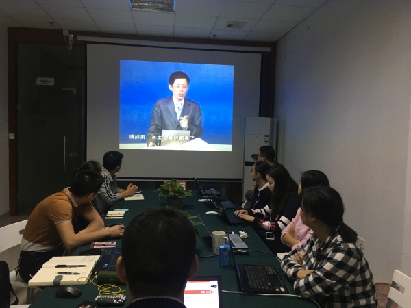 瓜瓜早課堂(126)-蔡康永肩上的那只鳥(niǎo) 瓜瓜早課堂(126)-蔡康永肩上的那只鳥(niǎo)